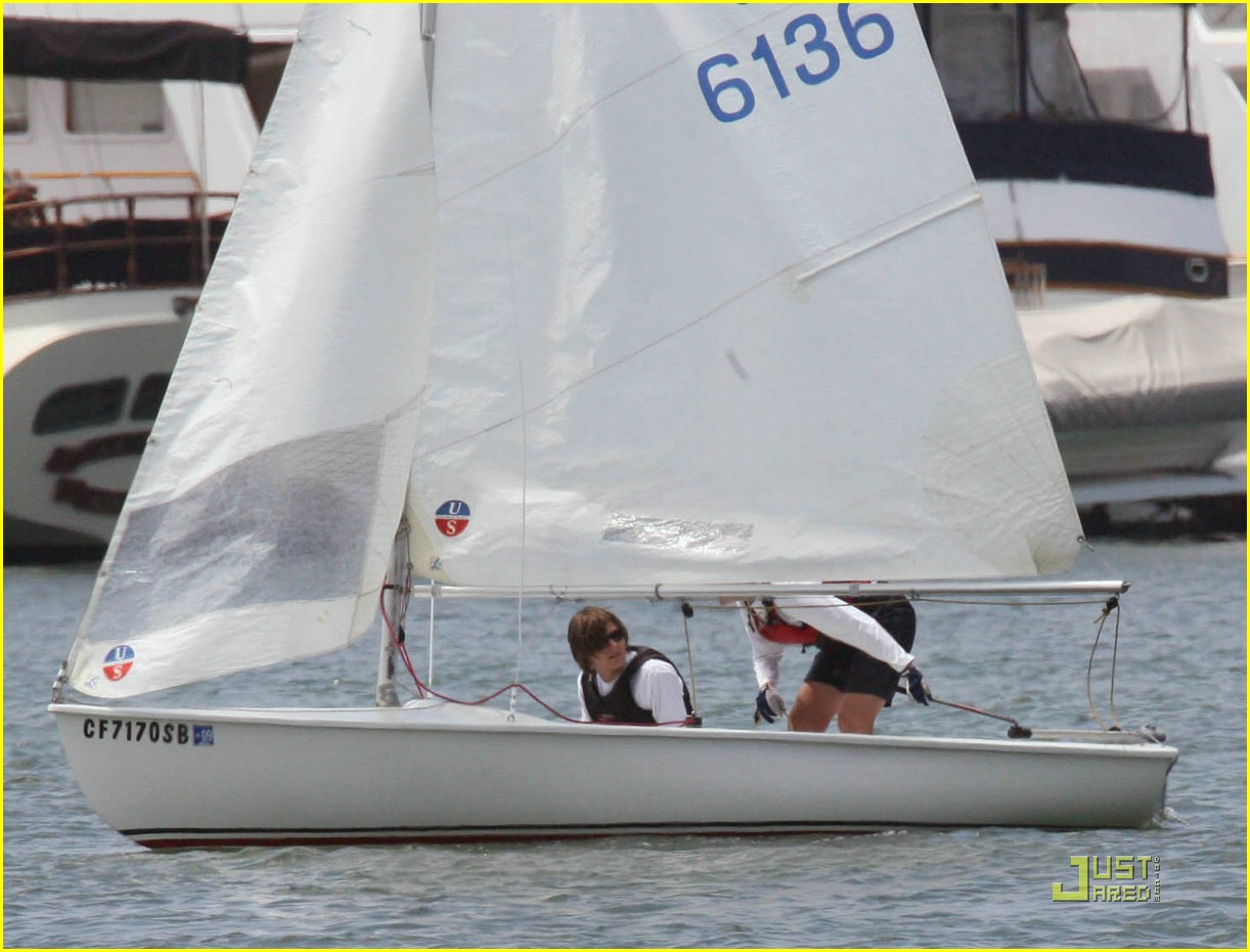 Zac Efron Sets Sail as Charlie St. Cloud