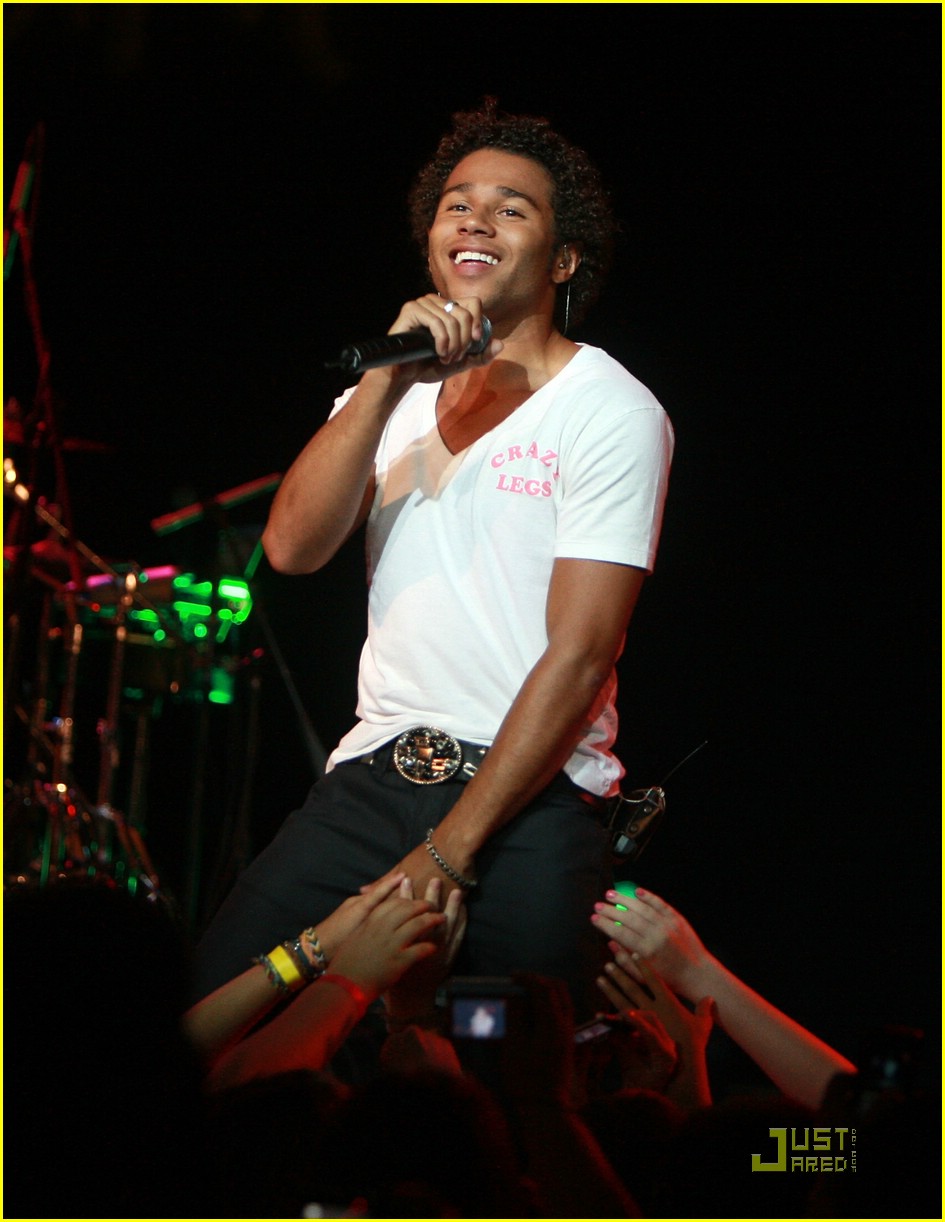 Corbin Bleu is In Tune