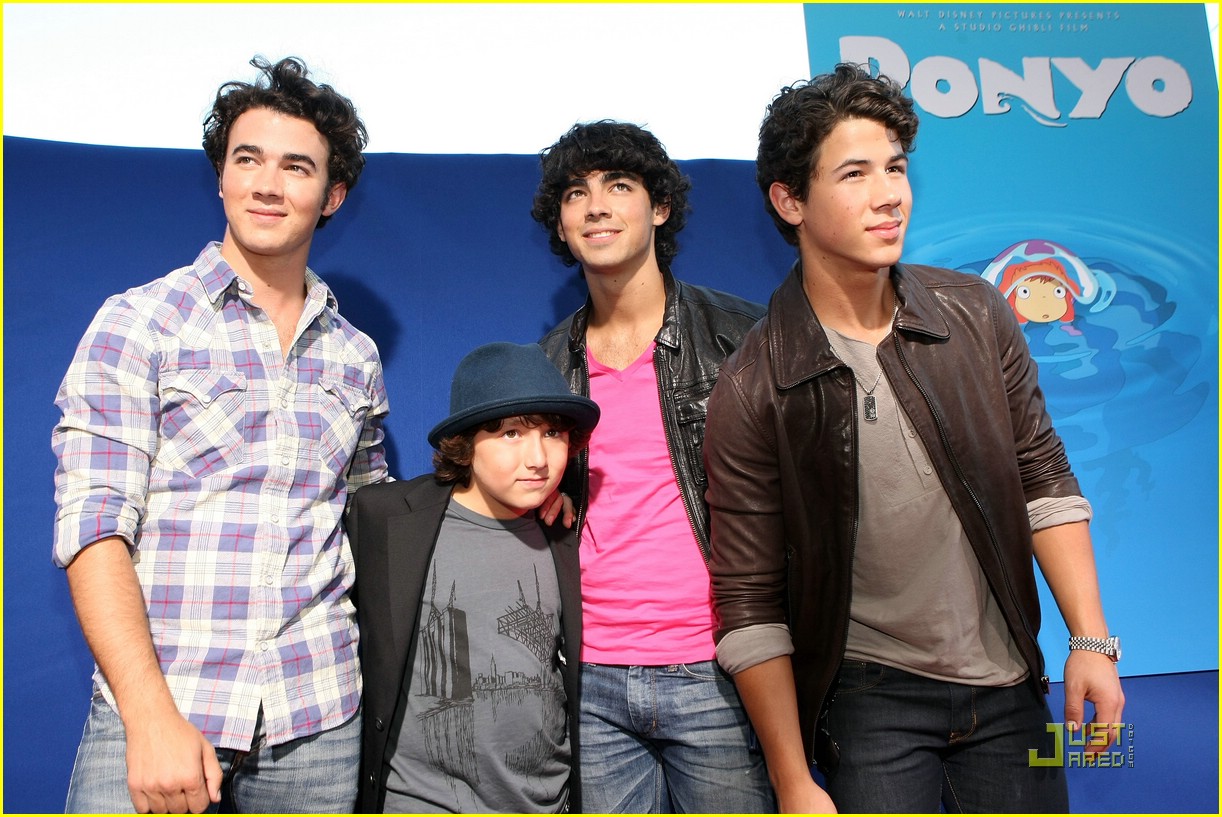 The Jonas Brothers Premiere Ponyo