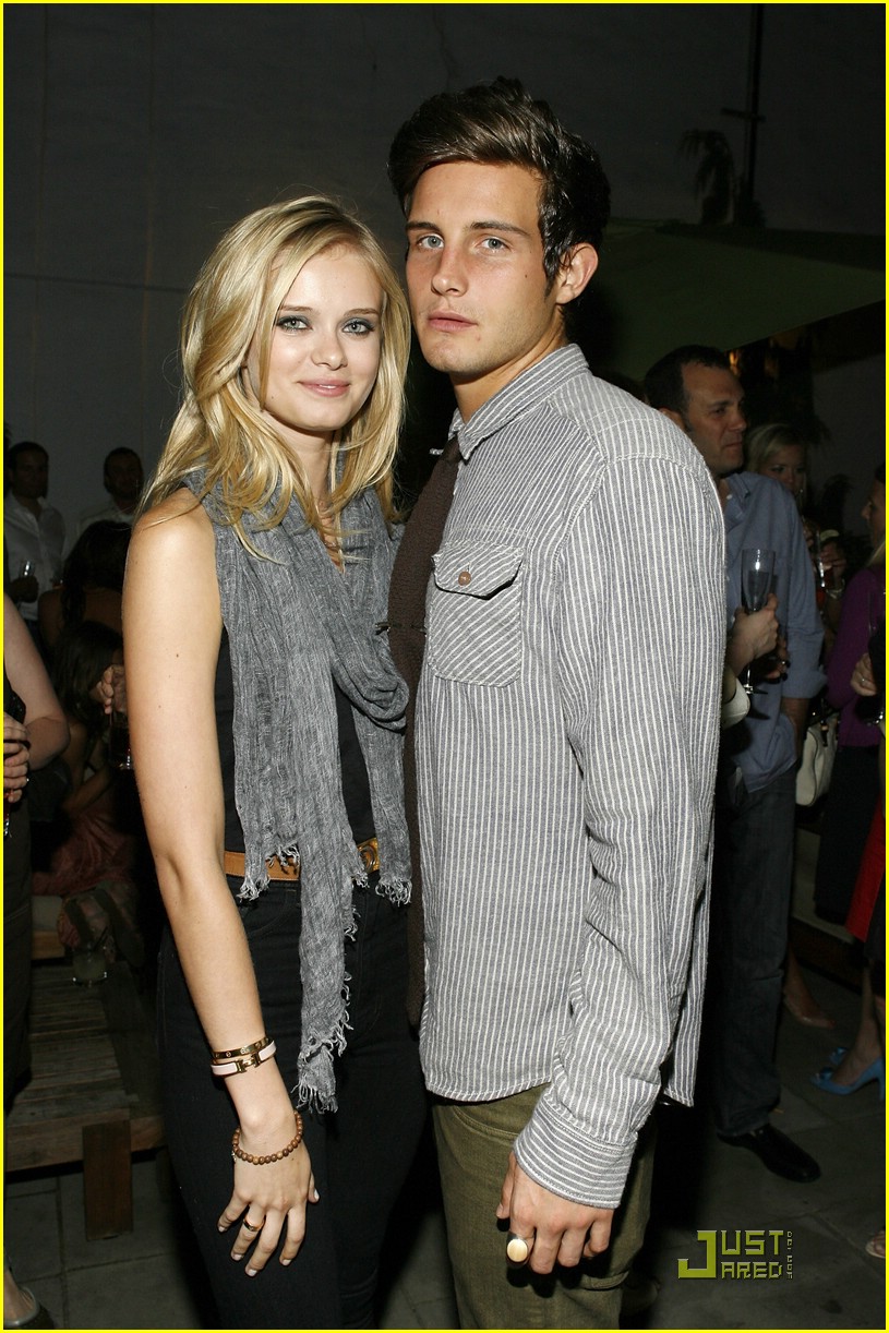 Sara Paxton: Stop Puppy Mills