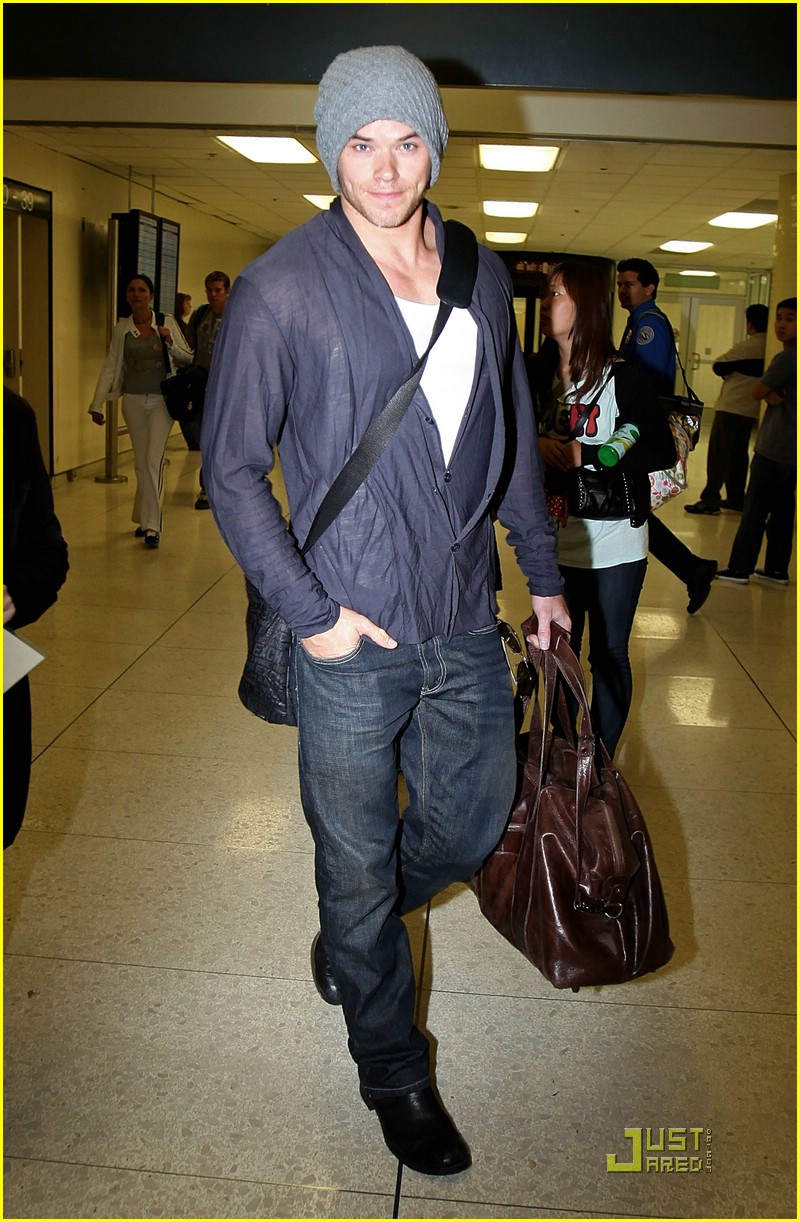 Kellan Lutz is a Flat Tire Fixer