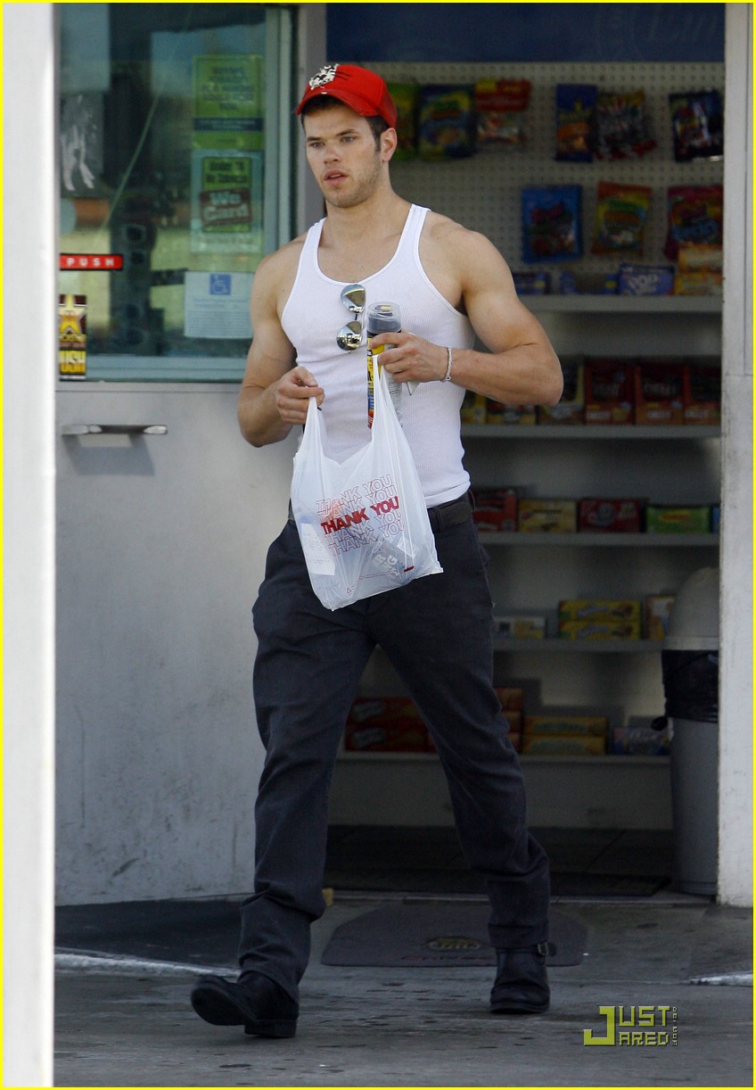 Kellan Lutz is a Flat Tire Fixer