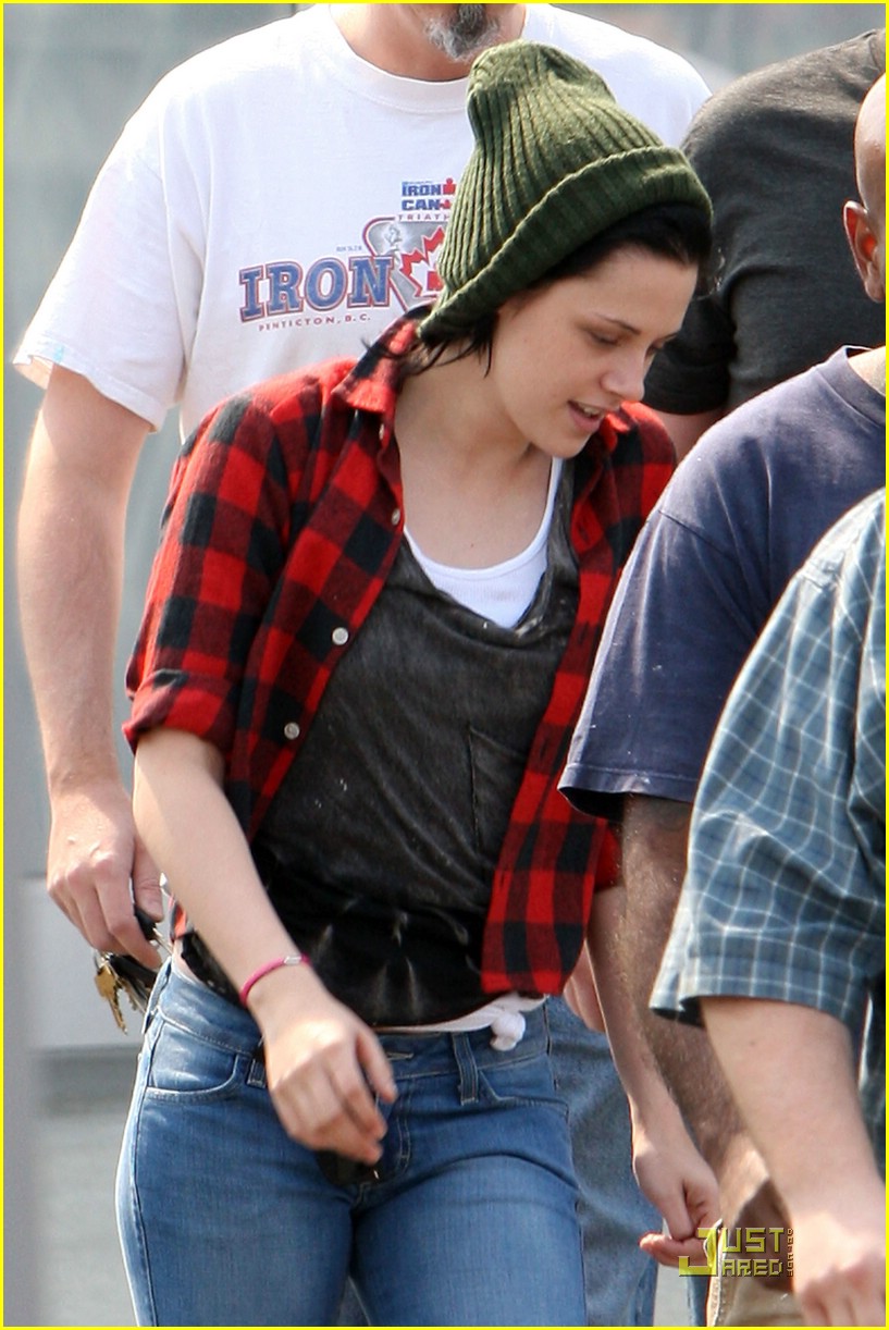 Kristen Stewart: Extension Ready!