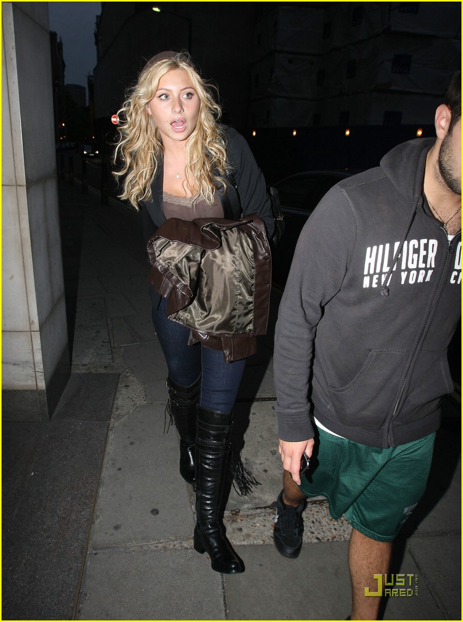 Aly & AJ Michalka: Selfridges Silly Sisters