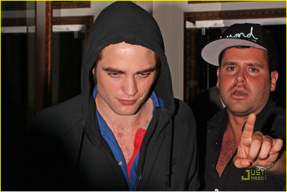 Robert Pattinson & Ashley Greene: Boneta Bunch