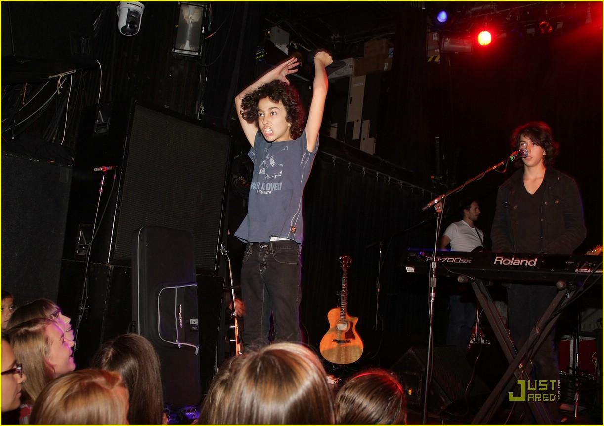 Nat & Alex Wolff Fire Up The Fillmore