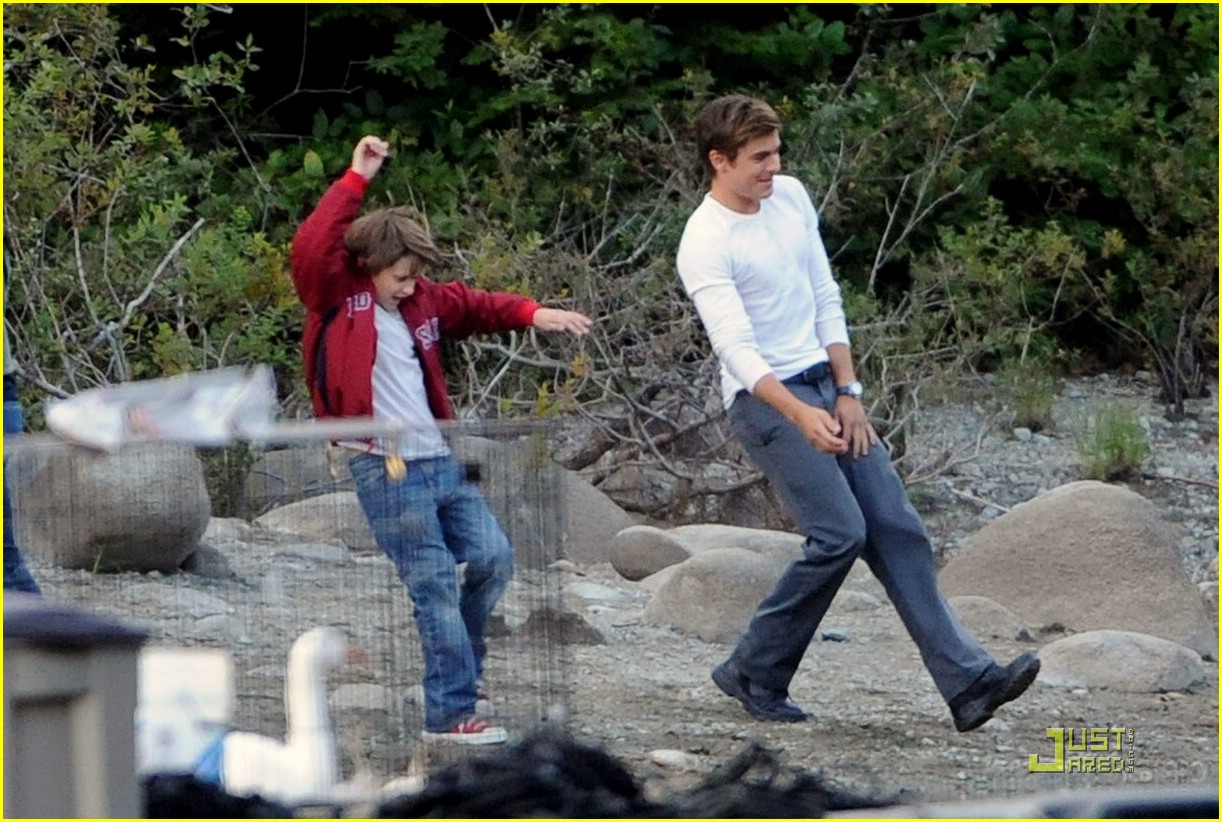 Zac Efron is a Frequent Flyer