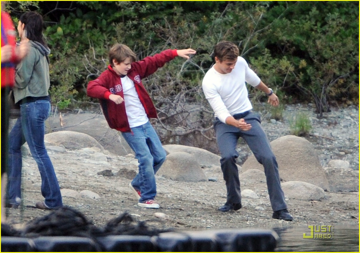 Zac Efron is a Frequent Flyer