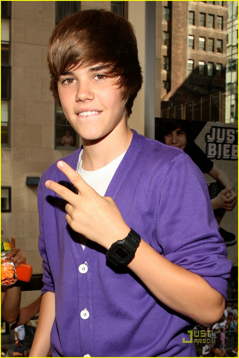 Justin Bieber: Nintendo & NYC!!!