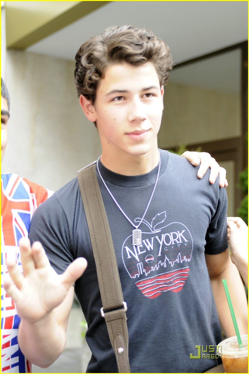 Nick Jonas is a Starbucks Stud