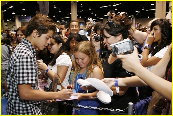 Selena Gomez & David Henrie: Emmy Reactions!