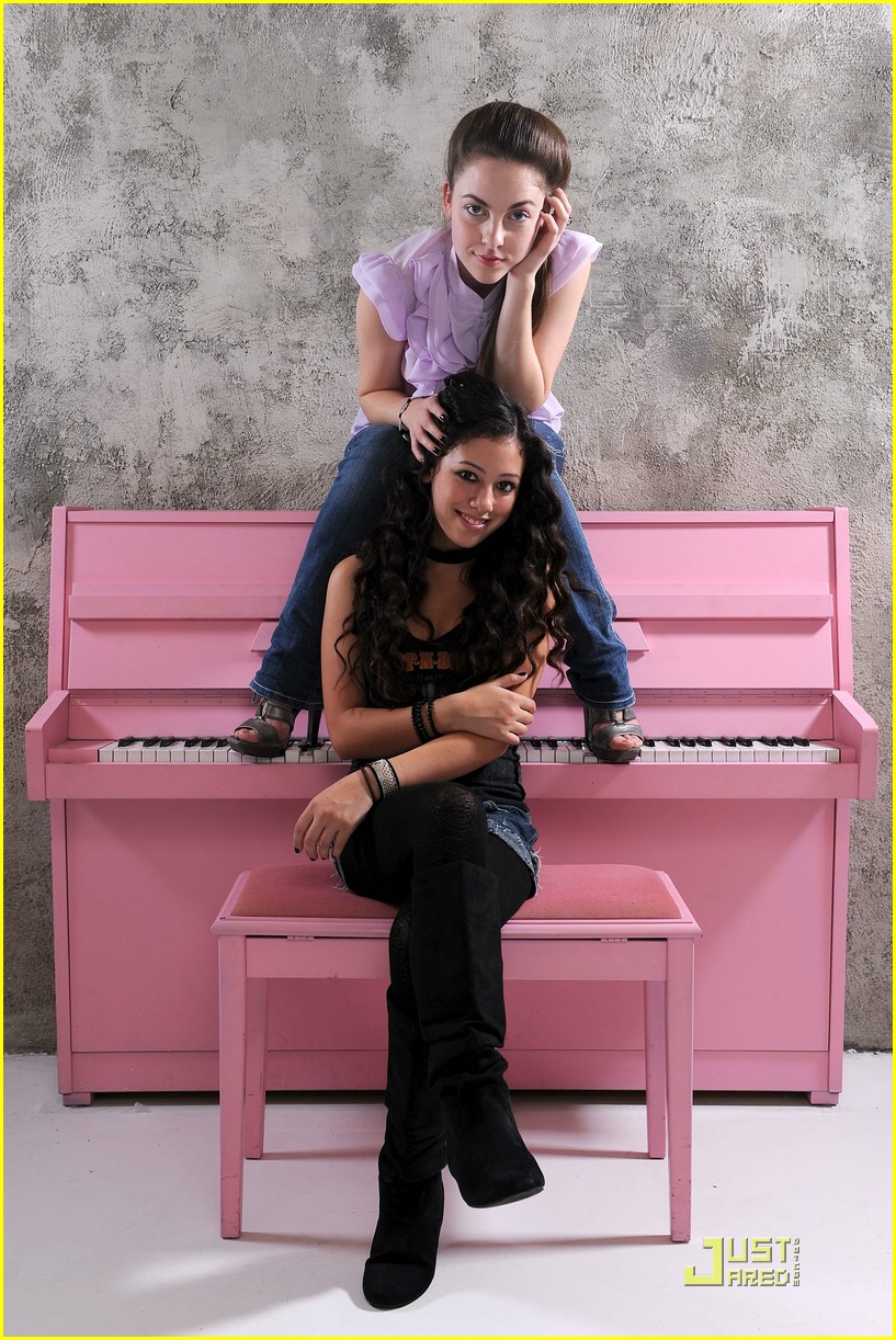 Brittany Curran & Keana Texeira: Code Blue Besties