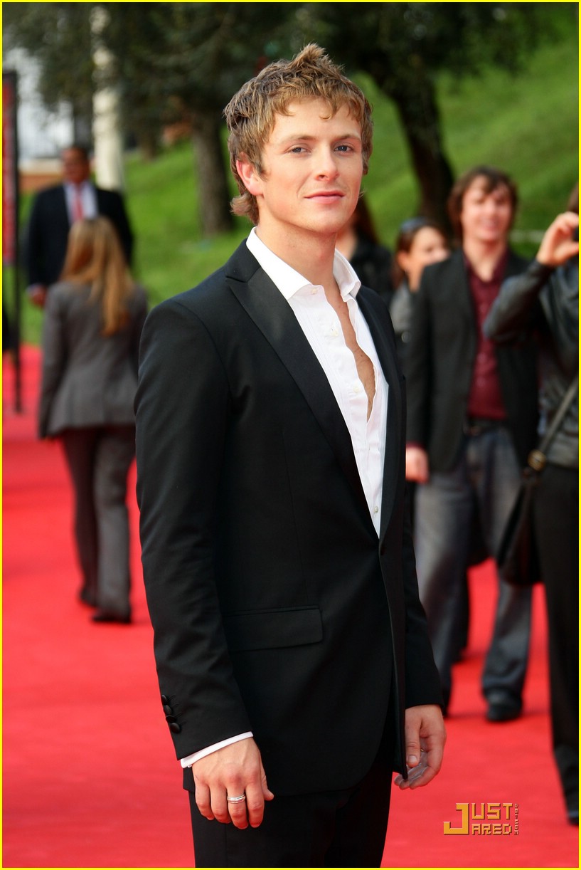 Cameron Bright & Jamie Campbell Bower Hit Rome Film Festival