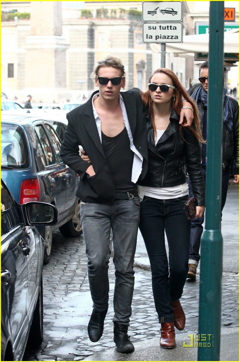 Jamie Campbell Bower & Zoe Graham: Rome Romance