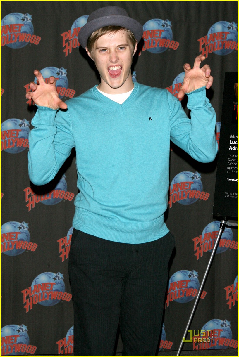 Lucas Grabeel Premieres I Kissed A Vampire