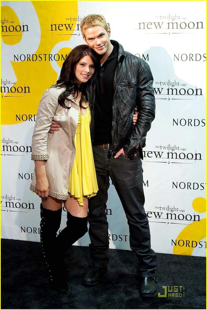 Ashley Greene & Kellan Lutz: San Francisco Friends