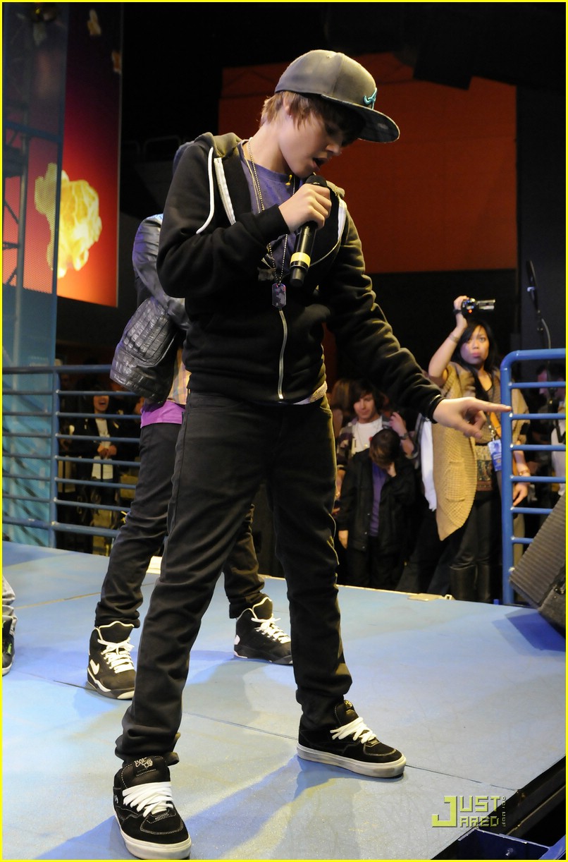 Justin Bieber: My Universal CityWalk World