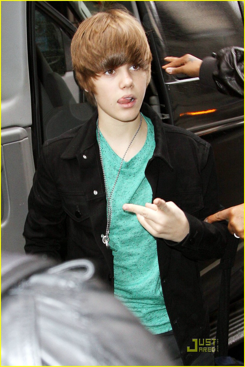 Justin Bieber: Rihanna Turned Me Down