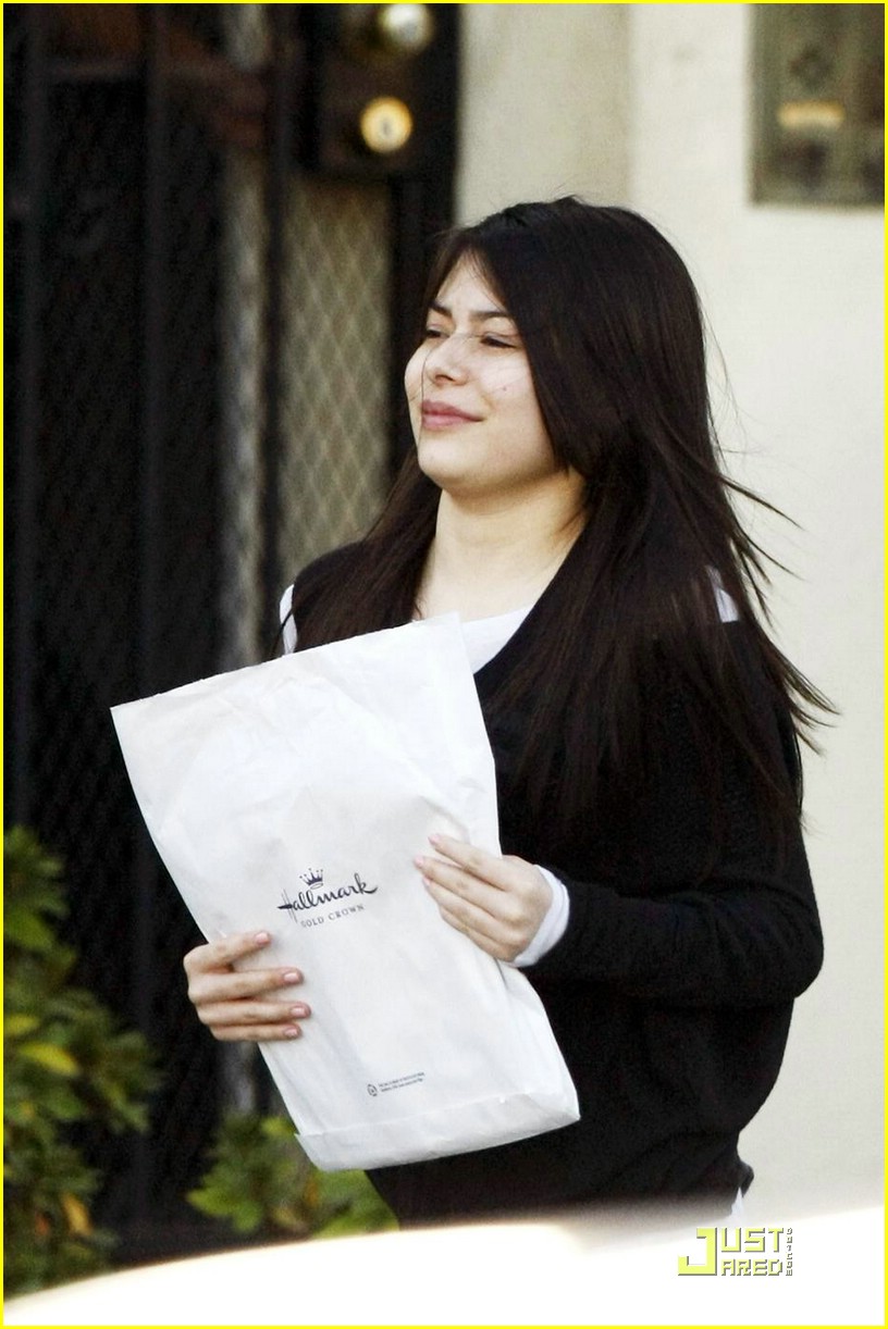 Miranda Cosgrove: Craving Carl's Jr.