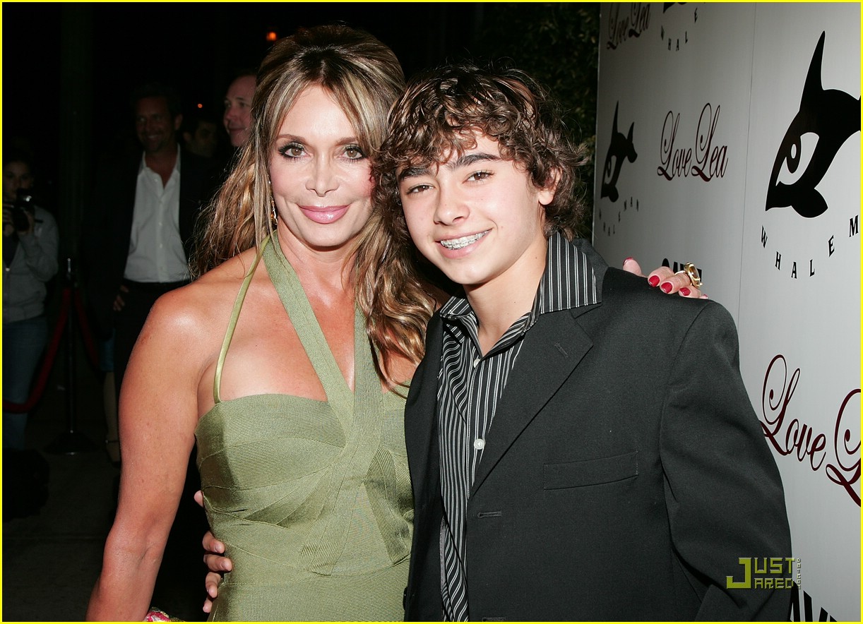 Hayden & Jansen Panettiere: Beso Buddies
