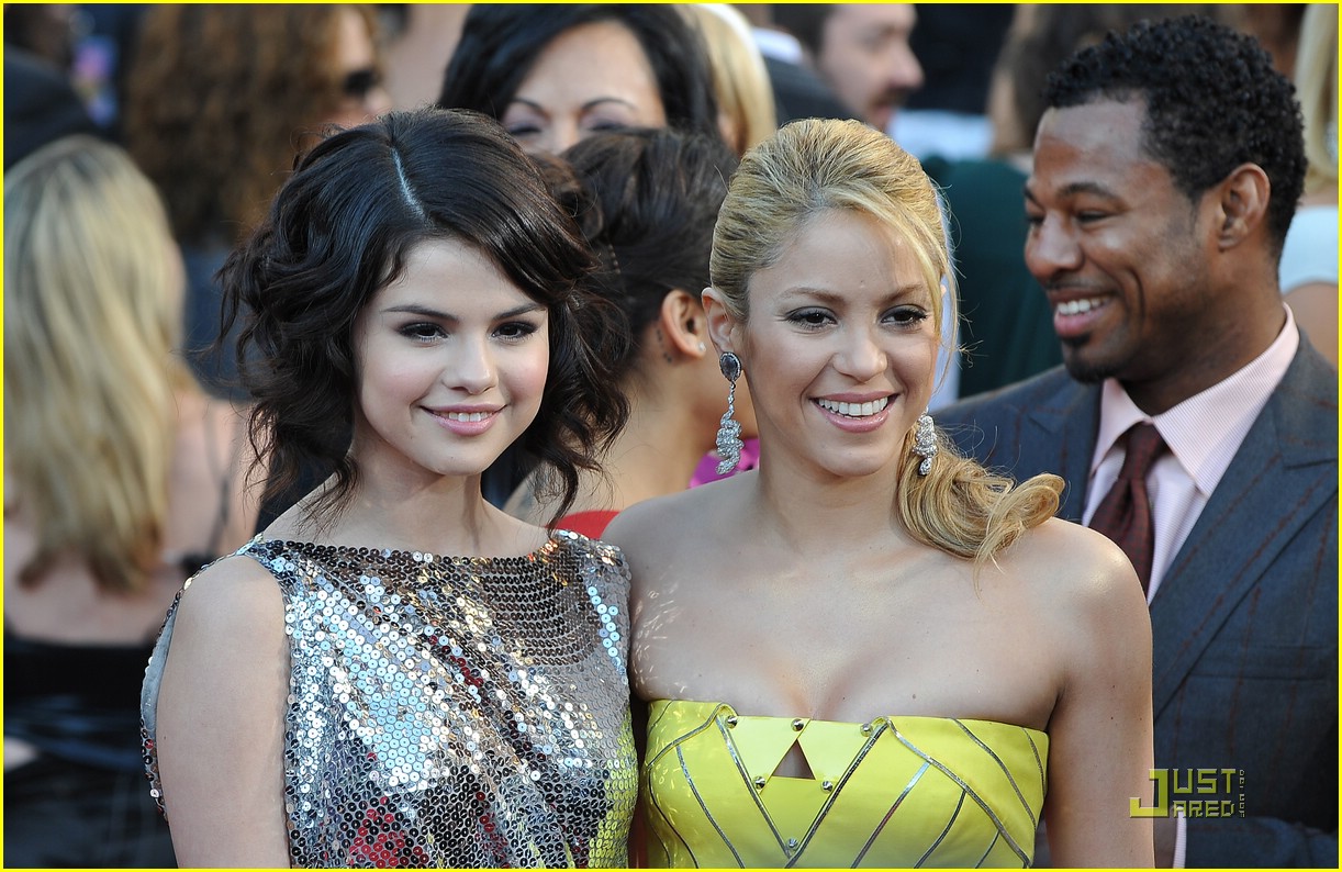 Selena Gomez - American Music Awards 2009