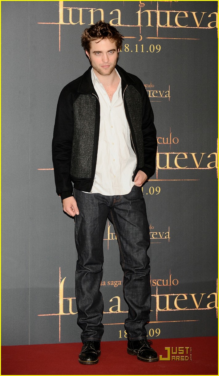 Kristen Stewart is Spain Sassy