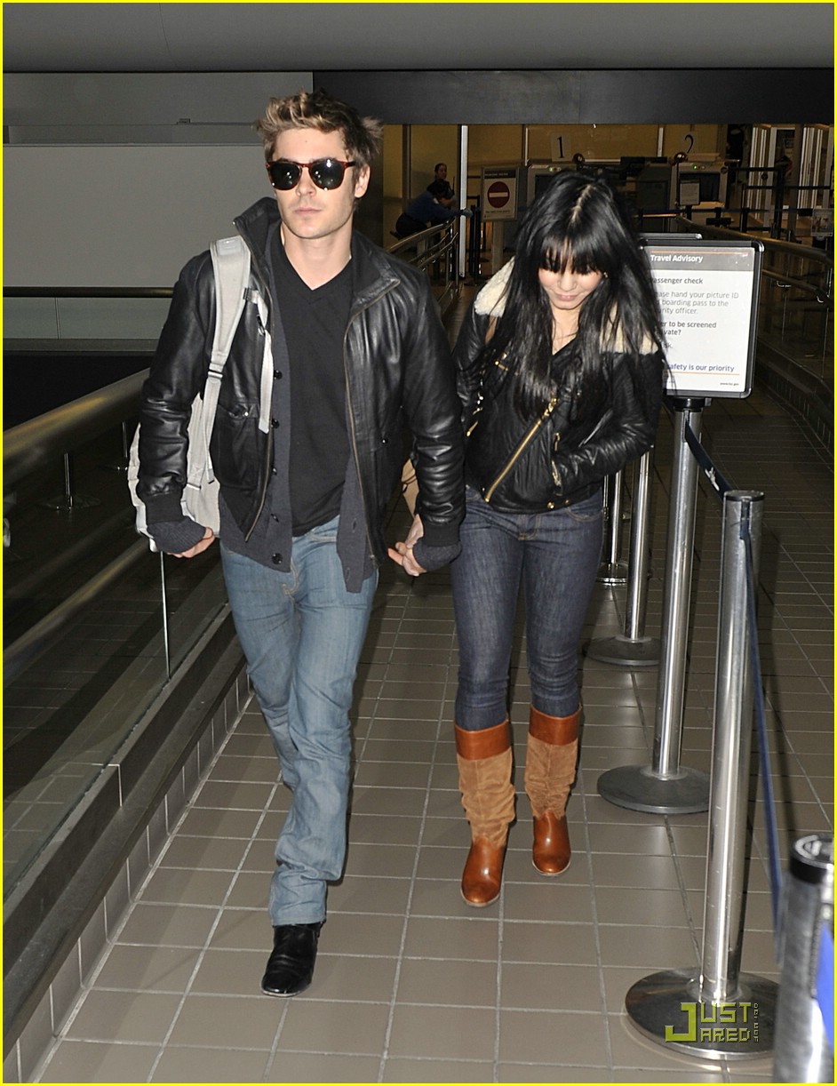 Zac Efron & Vanessa Hudgens are L.A. Lovers