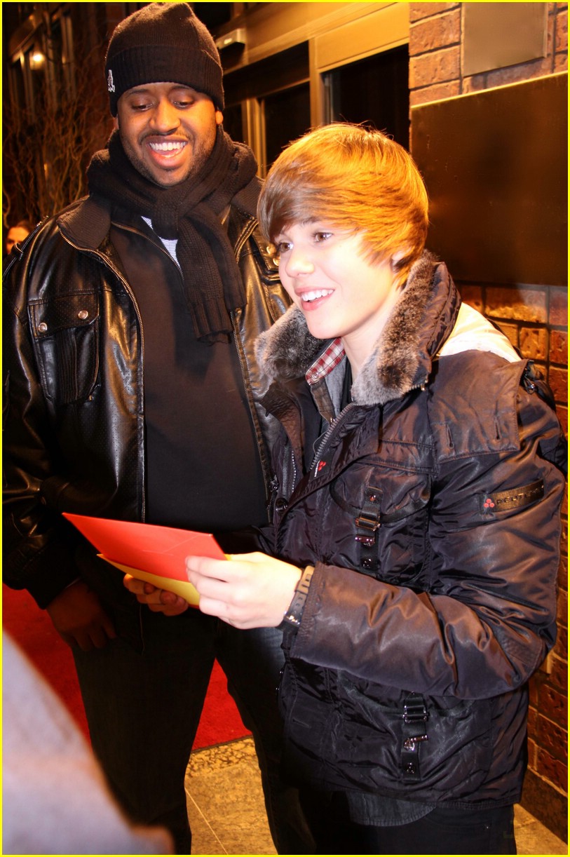 Justin Bieber: Much Music Merry Christmas!