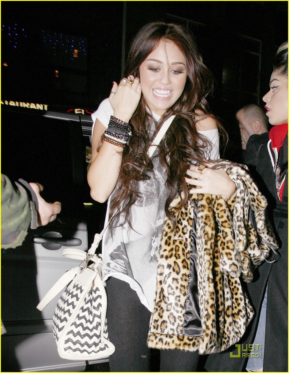 Miley Cyrus is Groucho Gorgeous