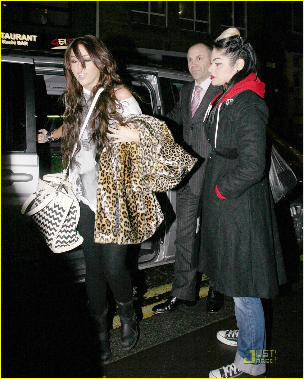 Miley Cyrus is Groucho Gorgeous