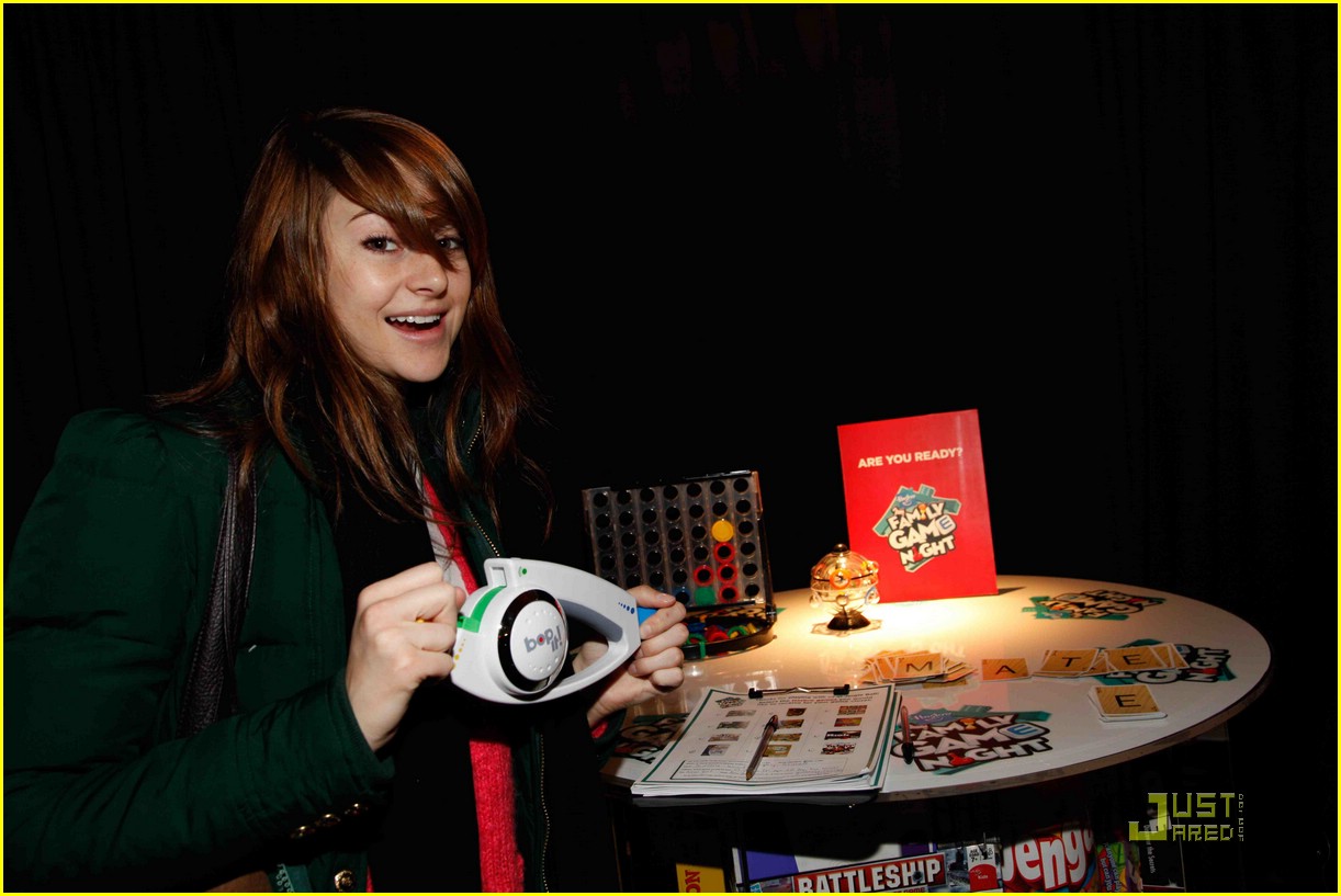 Shailene Woodley Slams Scrabble
