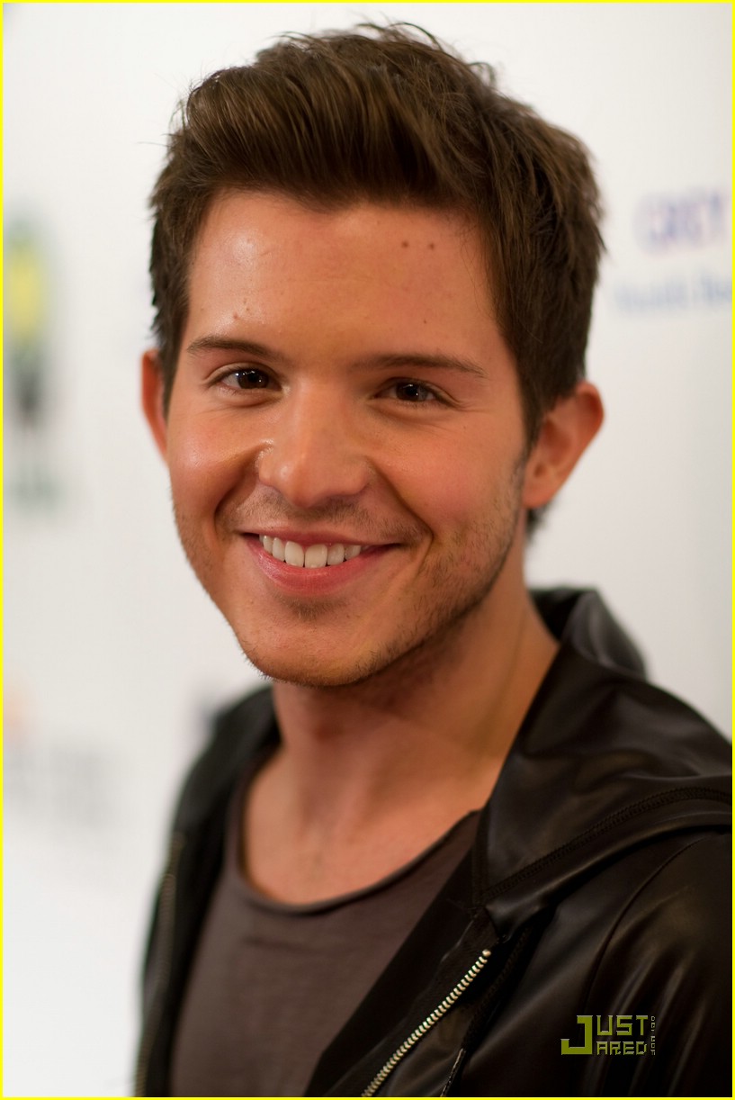 Simon Curtis & Debby Ryan: L.A. Friends For Uganda Wildlife