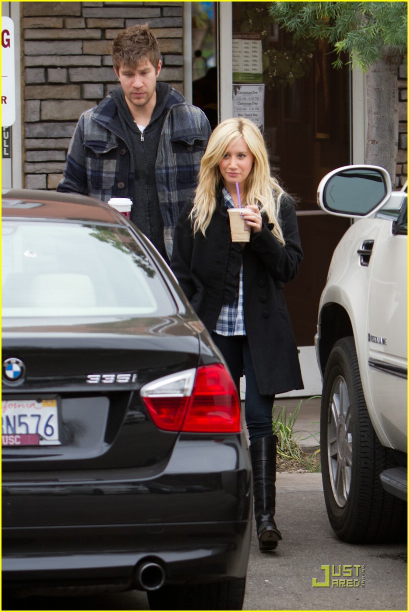 Ashley Tisdale & Scott Speer: Christmas Coffee Couple