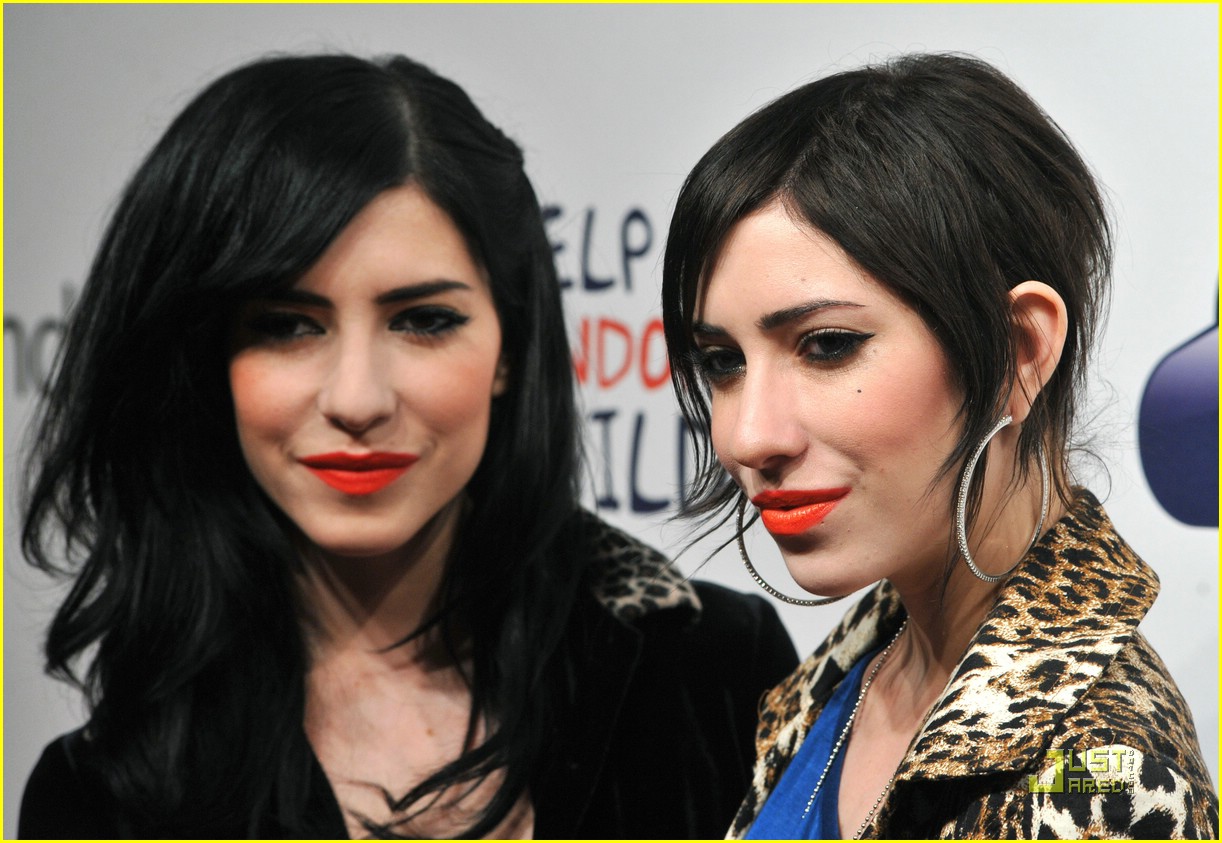 The Veronicas are Jingle Bell Ball Beauties