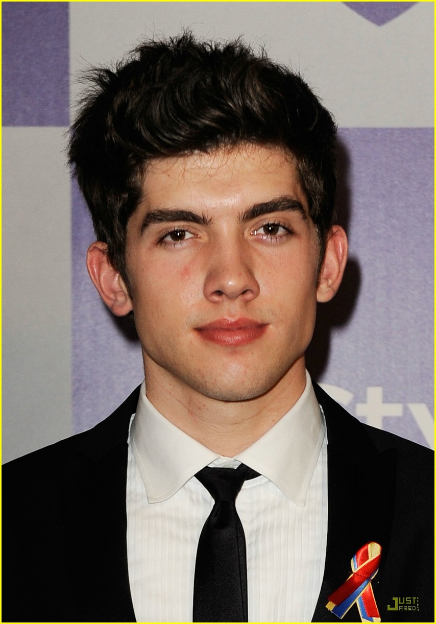 Carter Jenkins: Suites and Suit Stud