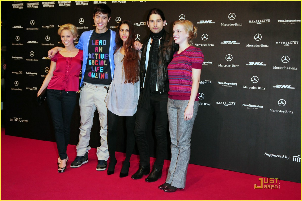 Justin Gaston: Miley Cyrus is a Heartbreaker