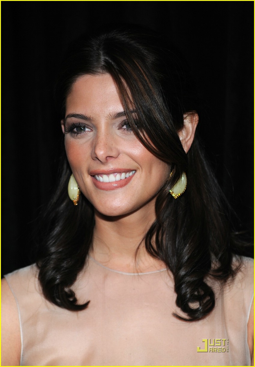 Ashley Greene is Dripping in Diamonds