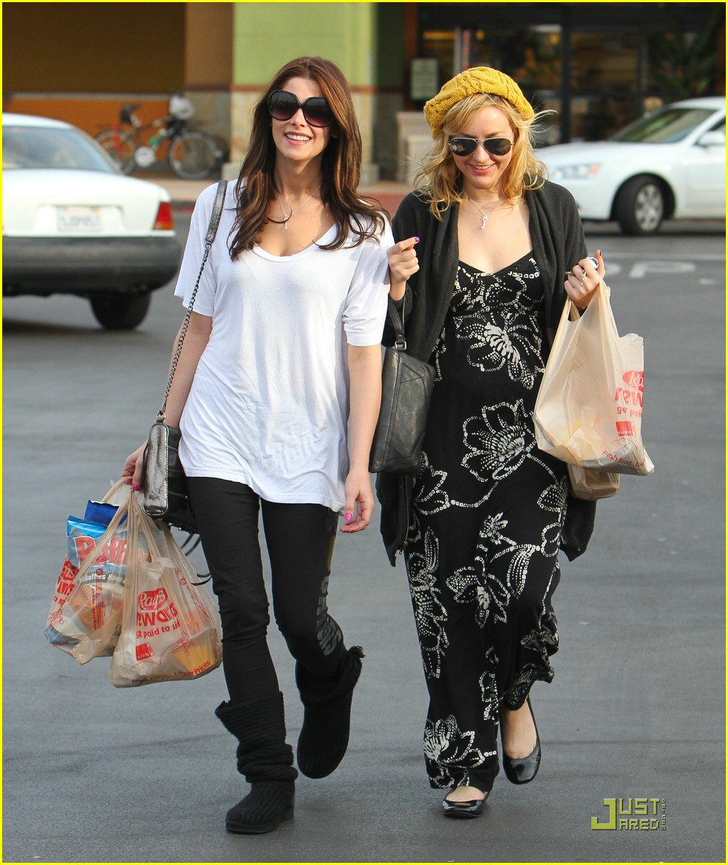 Ashley Greene is a Grocery Girl