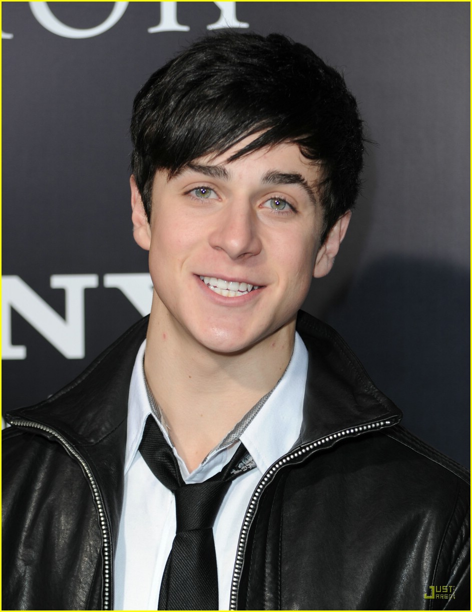 David Henrie is a Legion Lad