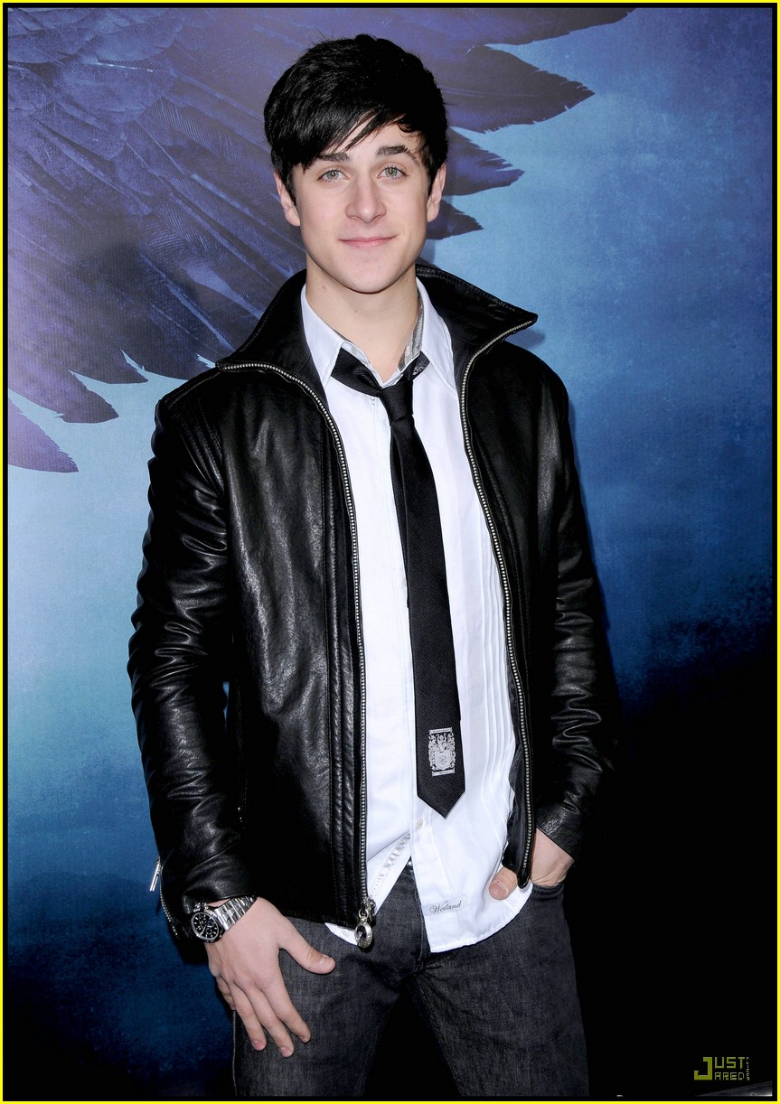 David Henrie is a Legion Lad