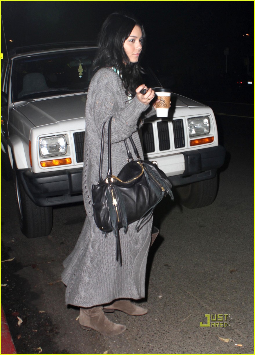 Vanessa Hudgens Smells The Aroma with Aly & AJ