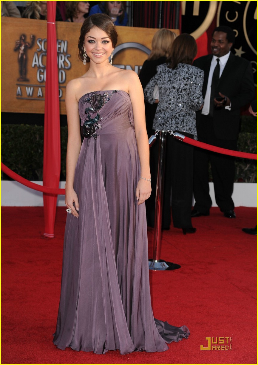 Sarah Hyland is SAG Splendid