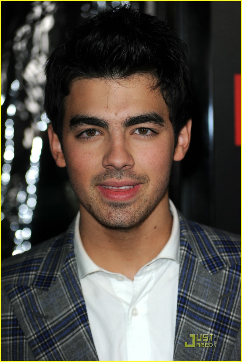 Joe Jonas has an Edge of Darkness