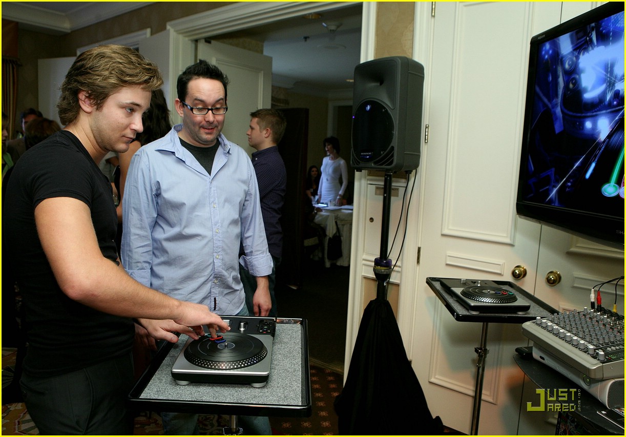 Michael Welch has a Lost Dream