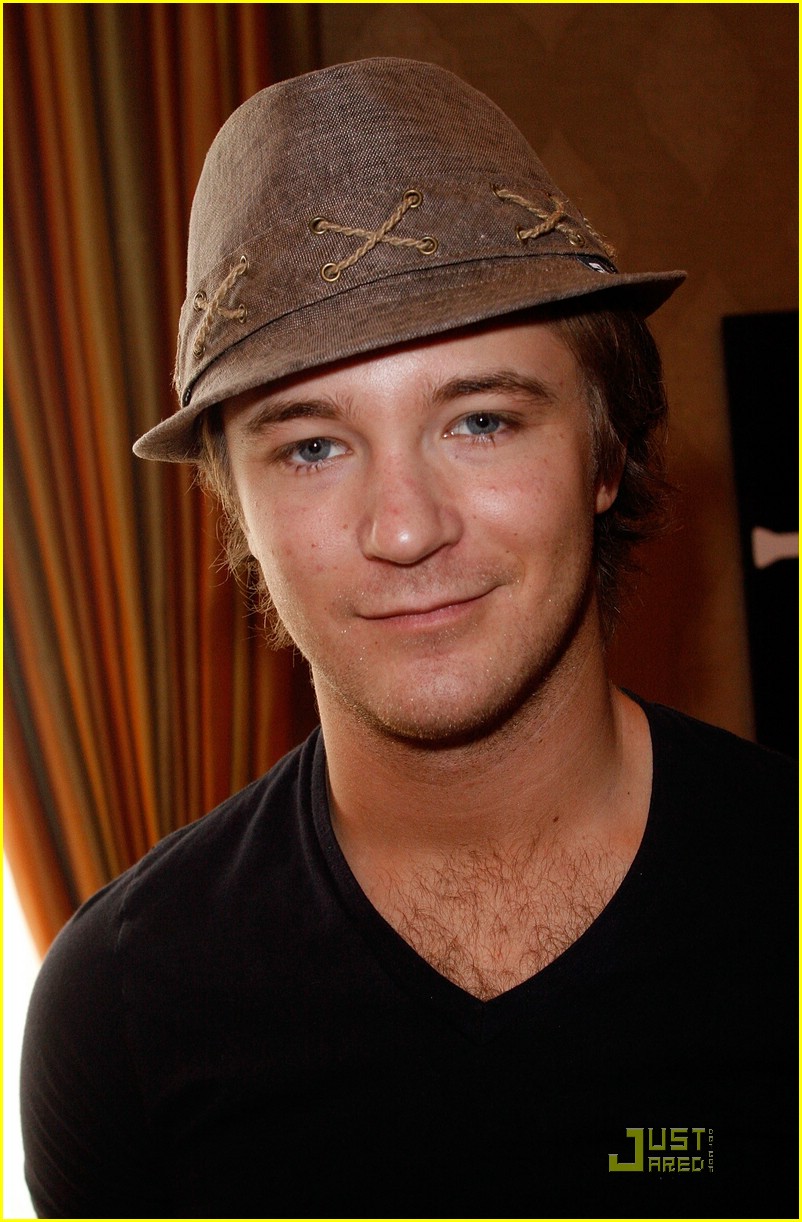 Michael Welch has a Lost Dream