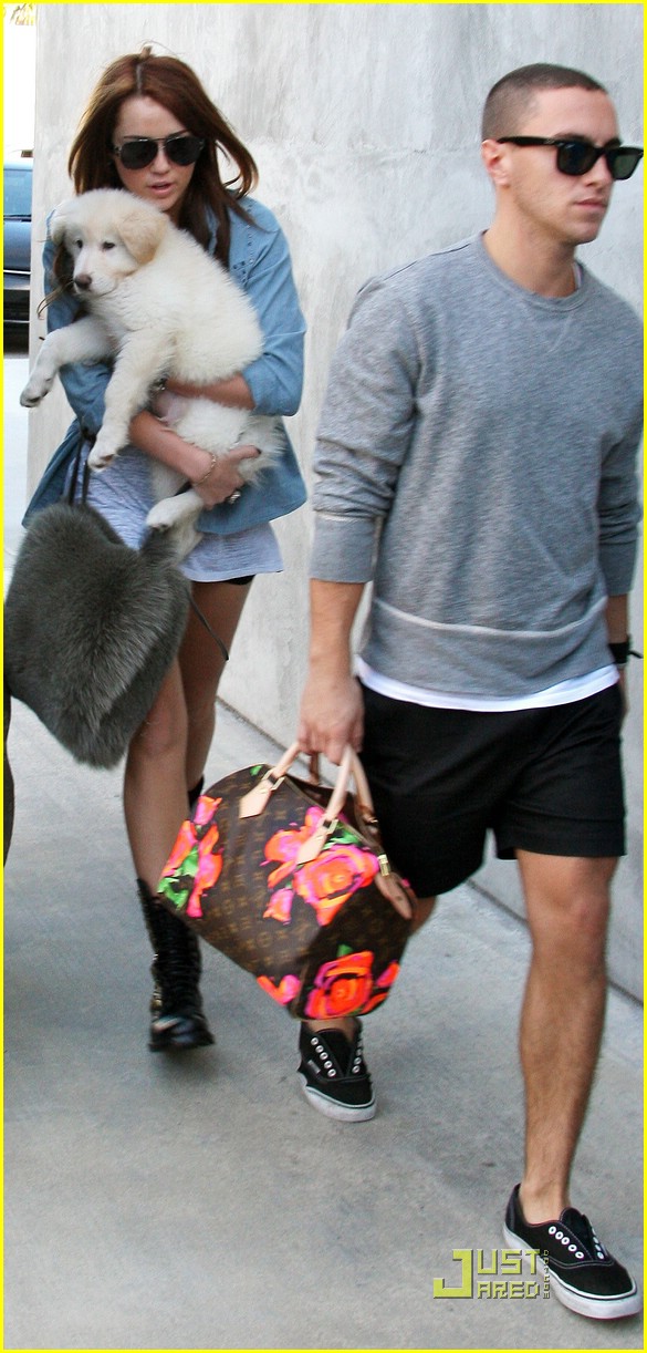 Miley Cyrus is Maxfield Marvelous