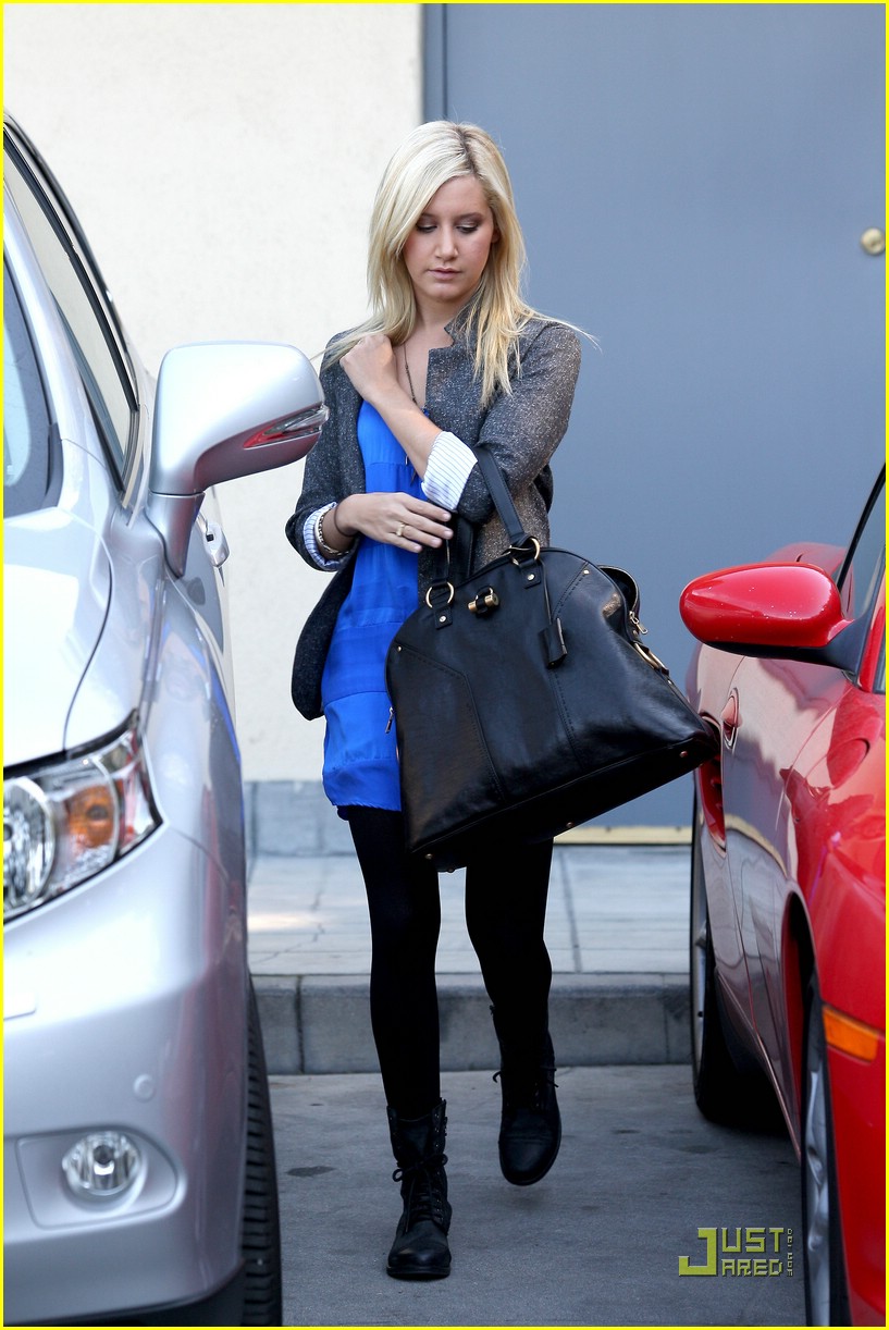 Ashley Tisdale is Boyfriend Blazer Beautiful