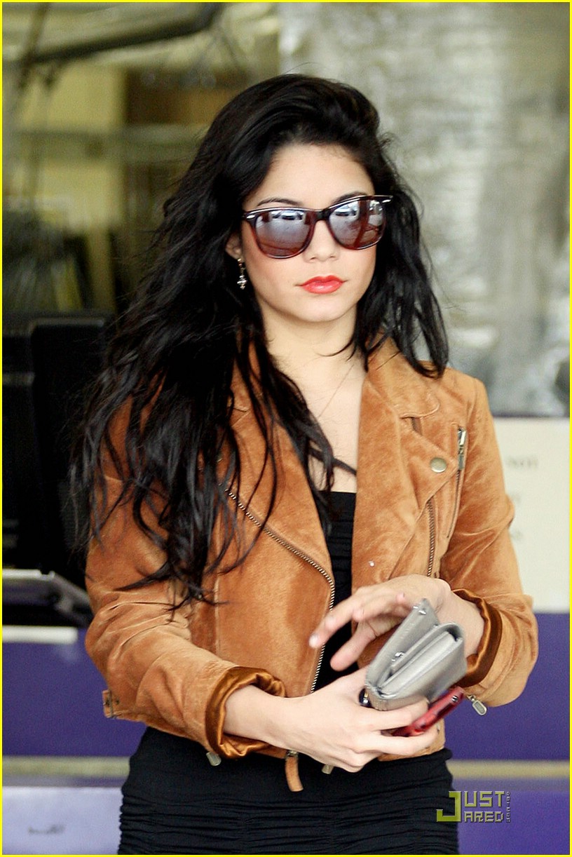 Vanessa Hudgens: Dry Clean Cutie