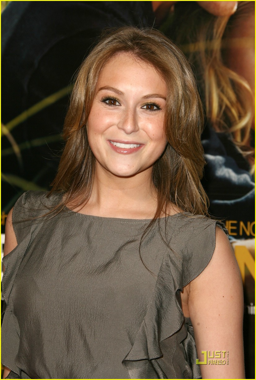Alexa Vega Shows Off Engagement Ring
