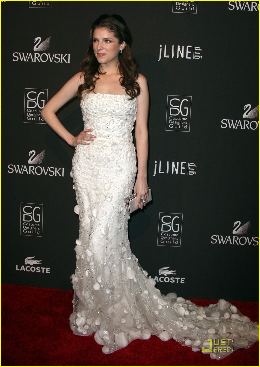 Anna Kendrick is Elie Saab Stunning